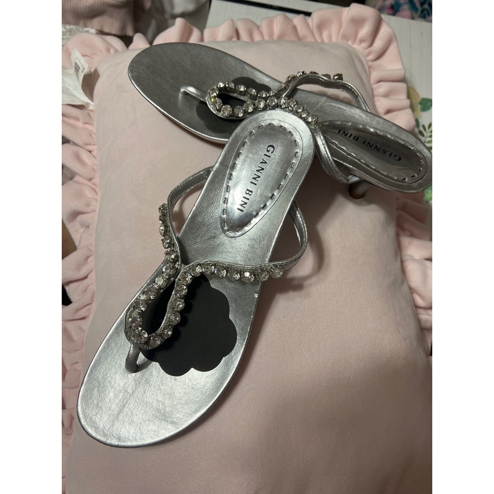 Gianni Bini Kitten Heel Sandals Womens Silver Good Rhinestone Thong Sandals